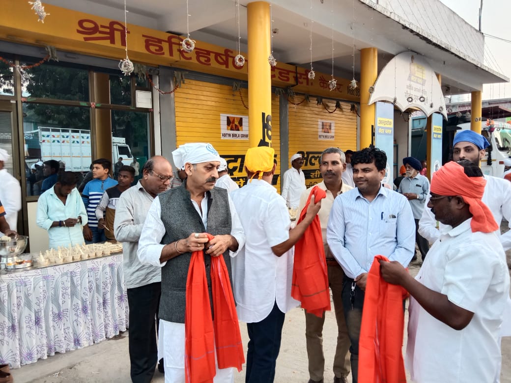 गुरुनानक देव जी का 550 वाँ जन्मोत्सव प्रकाश पर्व धूमधाम से आयोजित