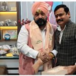 संगठन प्रभारी से मिले नव नियुक्त नगर अध्यक्ष प्रभात द्विवेदी, जताया आभार