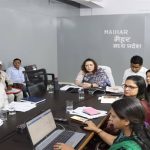 मुख्यमंत्री ने वीडियो कान्फ्रेंसिंग से अधिकारियों को दिए निर्देश