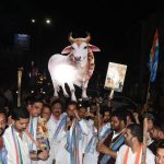 NSUI ने गौ माता के संरक्षण और छात्र संघ चुनाव की मांग को लेकर निकाला विशाल मशाल जुलूस