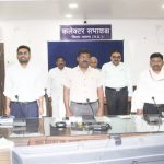 वंदेमातरम के साथ हुई कार्यालयीन कामकाज की शुरूआत
