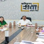 उपार्जित गेंहू का दो दिनों में 90 प्रतिशत परिवहन कराएं – कमिश्नर