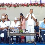 35 हजार छात्रों ने किया सामूहिक योग, इंदौर में बना विश्व रिकॉर्ड