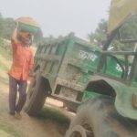 प्रतिबंध के बावजूद नदावन की हलफल नदी में धड़ल्ले से अवैध रेत उत्खनन के आरोप