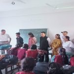 नीट-जेईई अभ्यर्थियों से जनप्रतिनिधियों एवं अधिकारियों ने किया संवाद