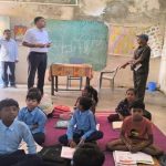 बरबसपुर में कलेक्टर ने आंगनबाड़ी केंद्र एवं विद्यालय का किया निरीक्षण