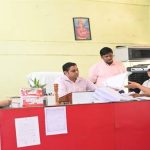 कलेक्टर श्री सिंह ने किया आधारताल तहसील कार्यालय का निरीक्षण