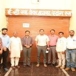 कलेक्टर श्री तिवारी ने किया ईव्‍हीएम स्ट्रांग रूम का निरीक्षण